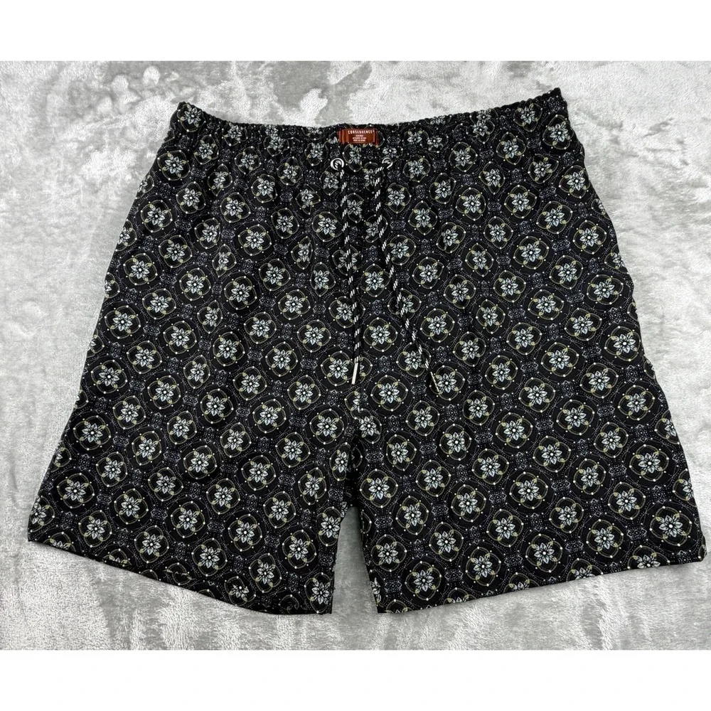 Consequence Swim Trunks Men's XL Floral Medallion Print Elastic Waist Mesh Lined